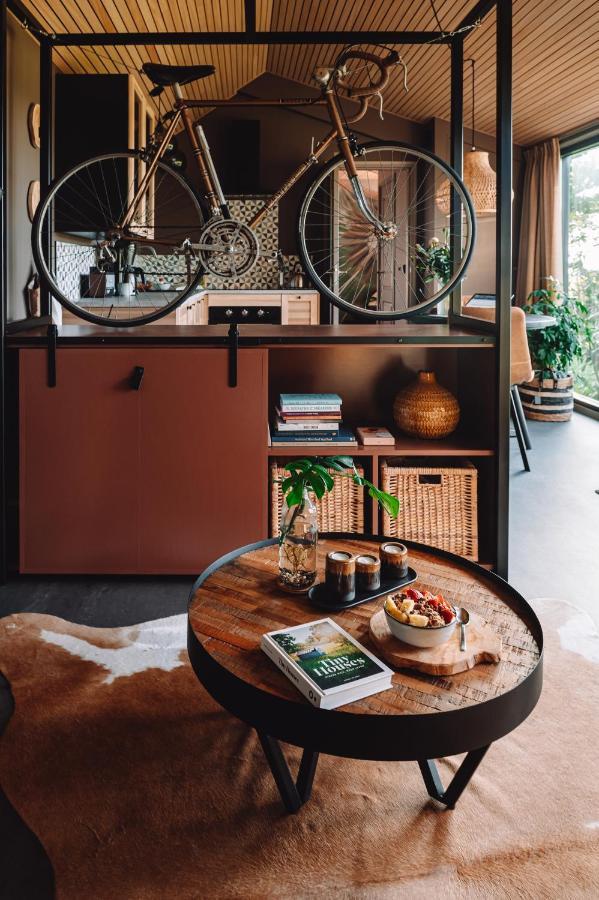 Bij De Genieterij Luxe Tiny Houses Koudum Екстериор снимка